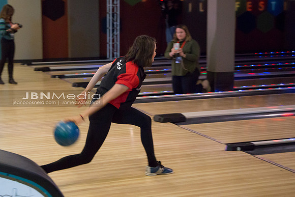 jeanbooknerd_mammoth_film_festival_2018_celebrity_bowling_-63