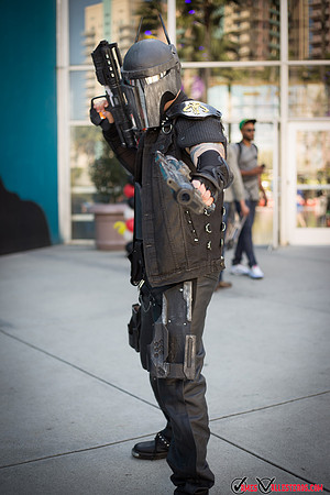 Long Beach Comic Expo 2016 - JamesVallesteros.com