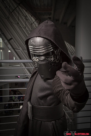 Kylo Ren by @minibobafett