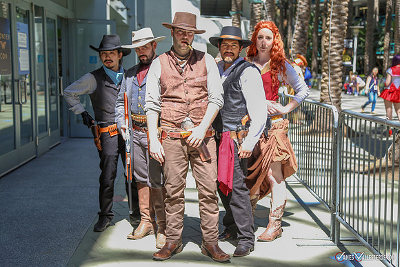 Wondercon_2017_-40
